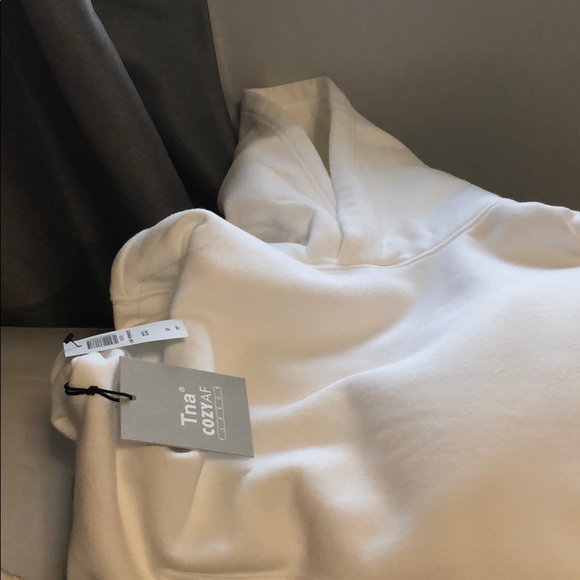 SOLD ✨ 🪴🌾2 for $125🌾🪴 TNA CozyAF white hoodie - Picture 3 of 11